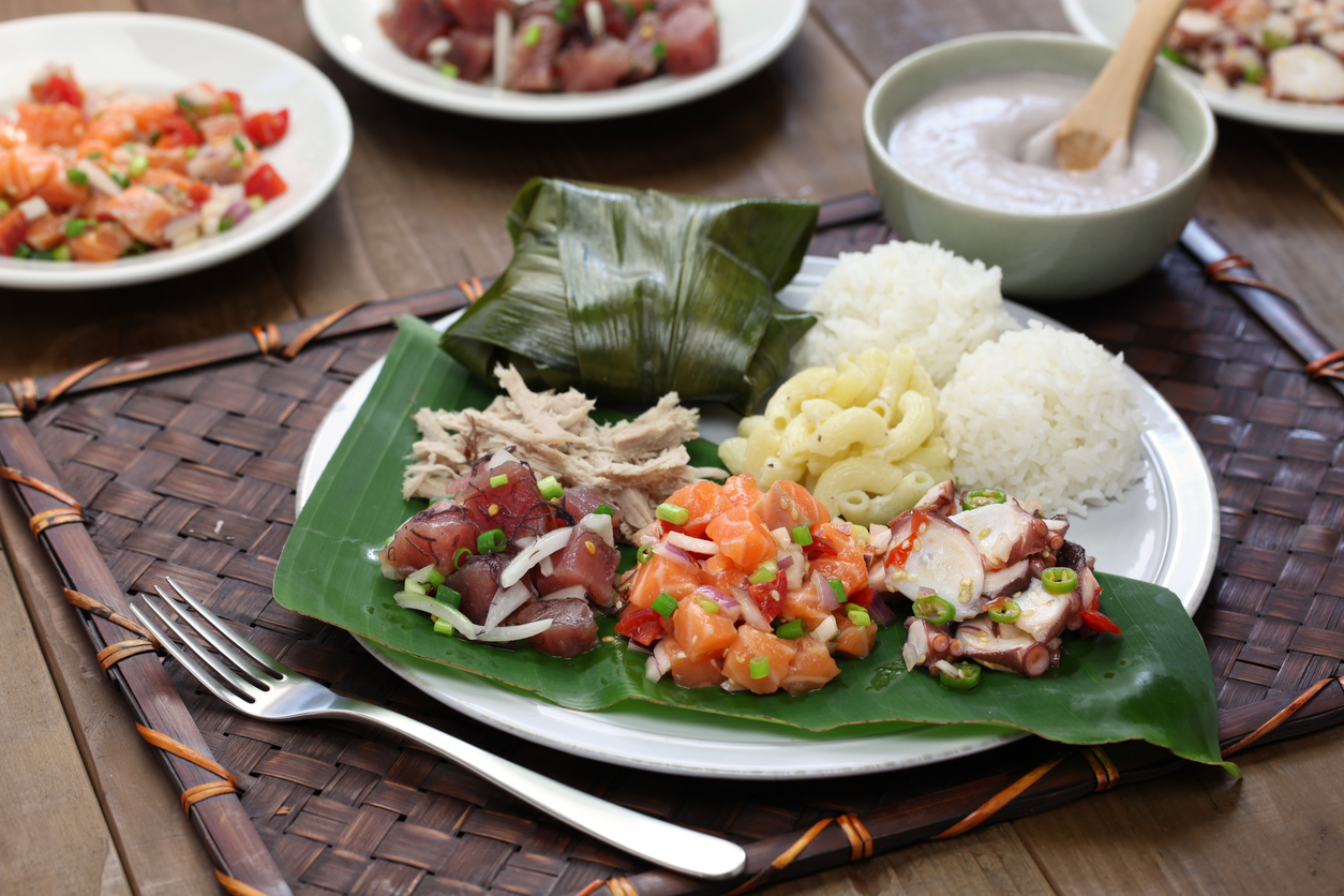 ハワイの伝統料理・ローカルフードを楽しめる！おすすめのお店8選