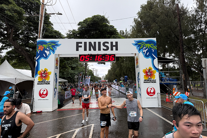 HM1 | アロハスマイル | Aloha Smile 参加者数過去最多!JALホノルルマラソン2025開催