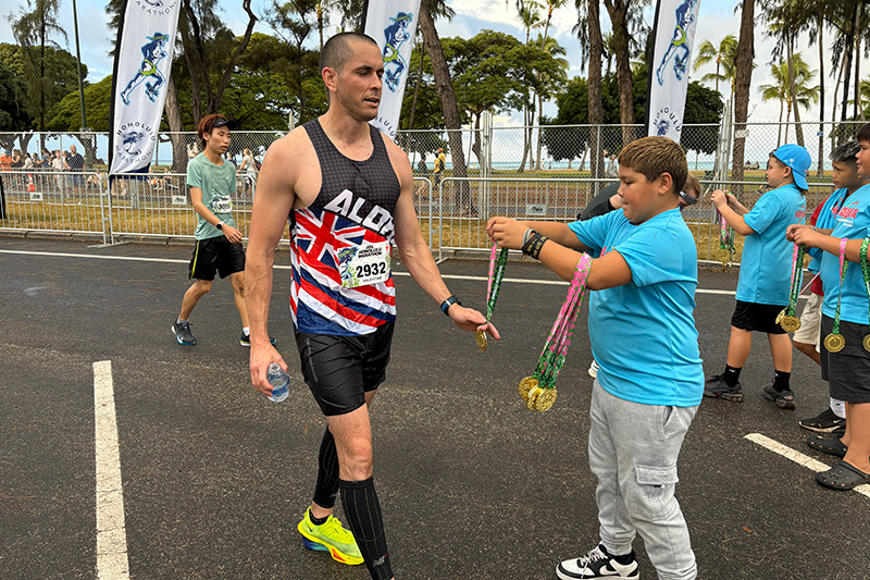 HM19 | アロハスマイル | Aloha Smile 参加者数過去最多!JALホノルルマラソン2025開催